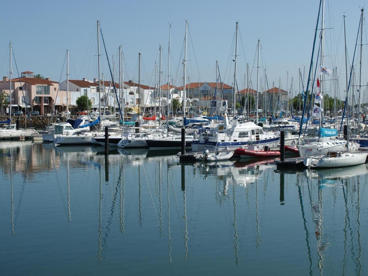 Appartement T2 Face Plage Avec Balcon, Cuisine Equipee Et Tv - Fr-1-92-908 Les Sables-dʼOlonne Exterior foto